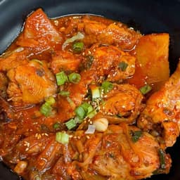 Spicy Chicken Stew 닭볶음탕