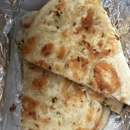 Garlic Nan (2 Pc.)